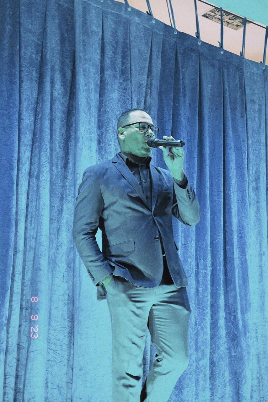 1C1A2742-E212-44D0-B441-EEB9ABD43A3B