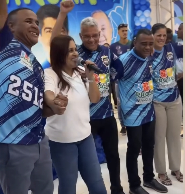 8E5DC9F3-5D4E-4FFF-80A3-6443FECF6FBE