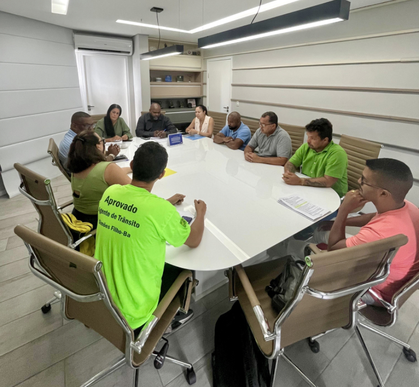 9AFA4A79-CF12-43DE-8EFC-AA2F0BF45BE2