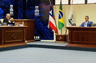 EEBCEFB0-C1DE-4E5A-8A8C-45A97752EC01