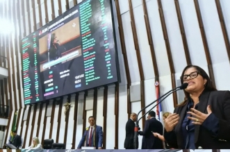 04E10CC6-EE99-46EB-89AE-EA9CA4849504