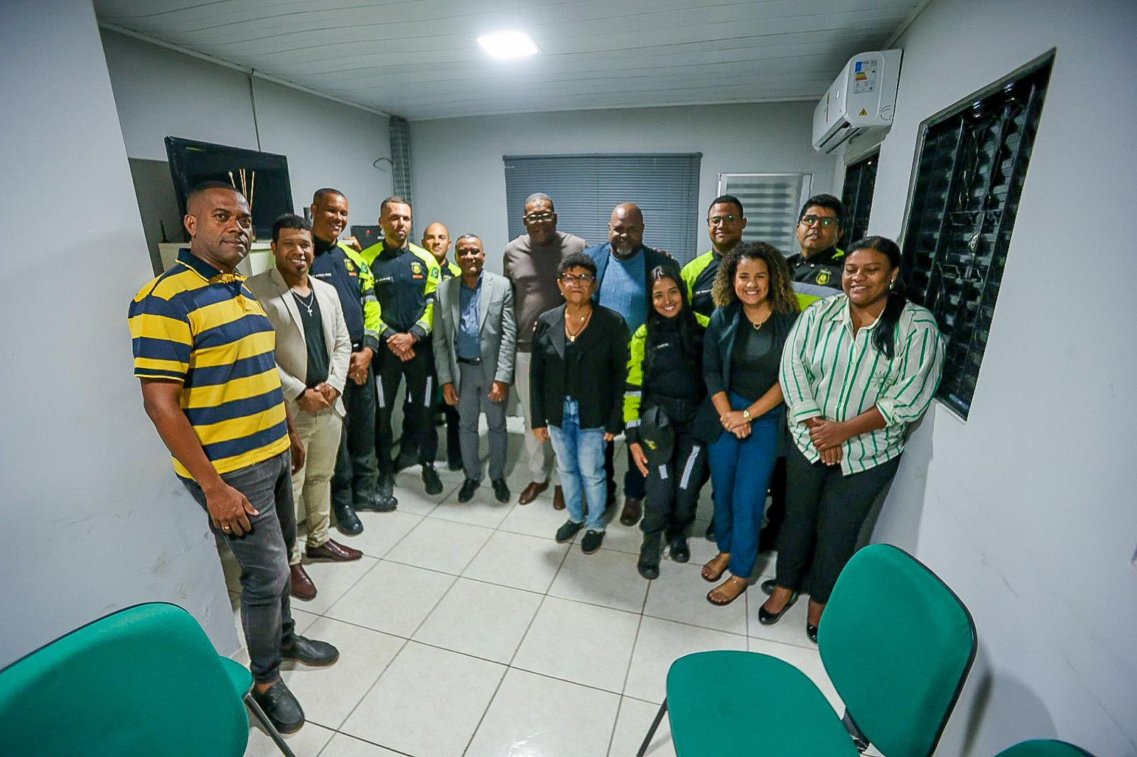 63CCE1BF-DA49-4DC9-928D-2E1BA43D3A99