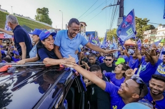 6E7D3CB0-385A-4FF8-AD2A-9527DBDC1A16