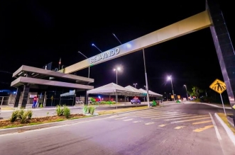 892004FF-2743-4FB3-9F3B-345E6561281C