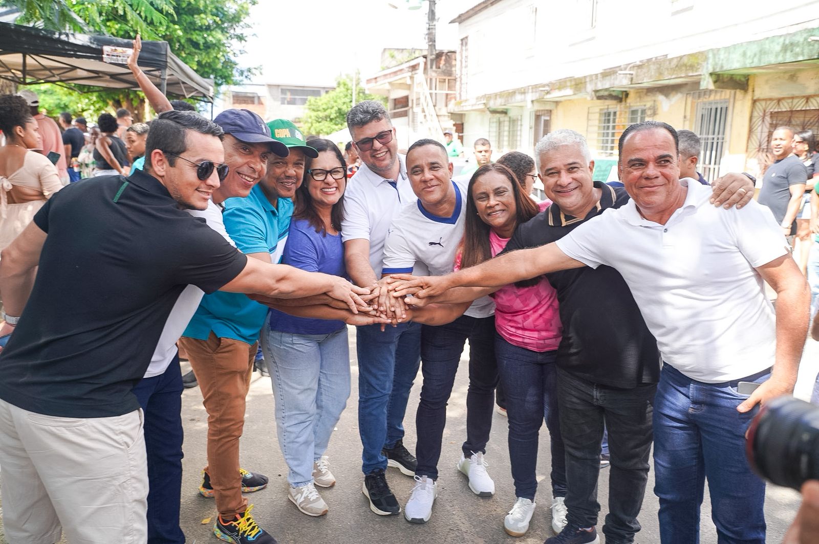 B5621F30-F894-47AA-AEC6-C7C06D933EE5