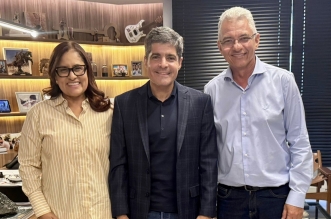 F7CAA2F6-B676-42C4-9CD0-DD3EA9C3899D