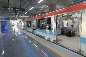 FB16E944-AD00-4784-BA8C-0A957873D74C